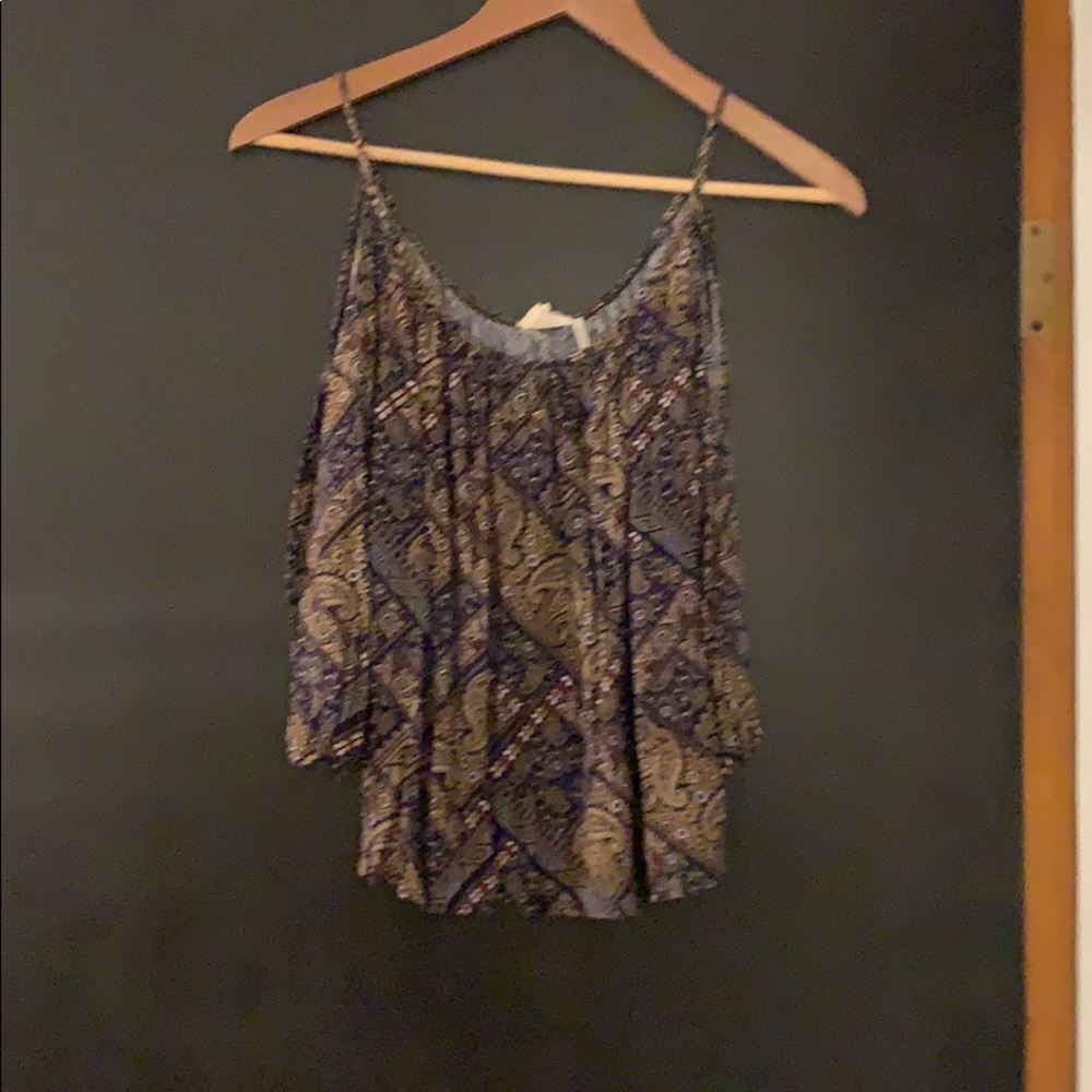 Crop top open sleeves